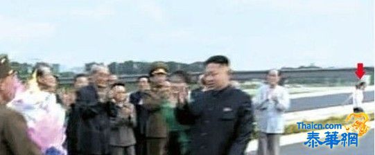 金正恩妹妹是个冒失鬼 23岁公主举止引热议