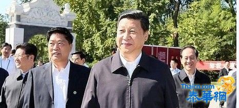 习近平两周来首次公开露面 面带微笑气色不错