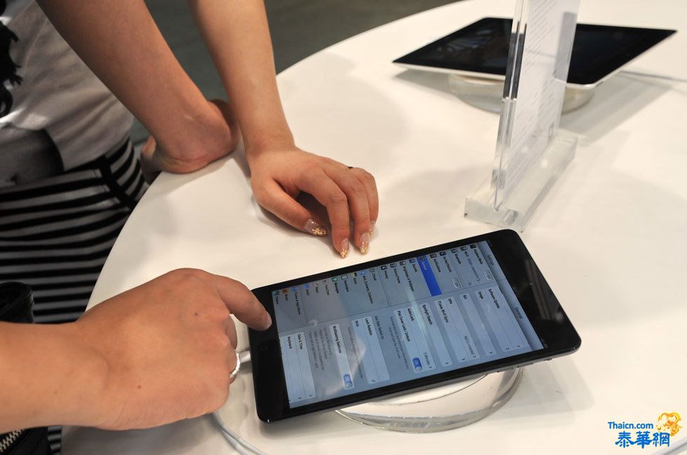 苹果iPad mini开始发售