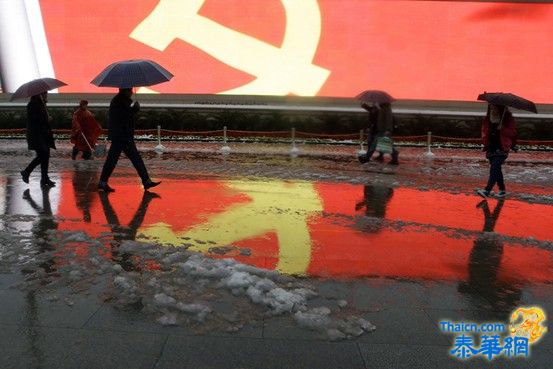 两位专家再辩中国经济增长前景