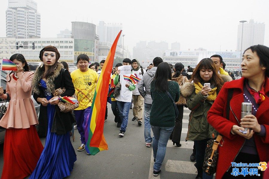 中国同性恋志愿者街头游行 呼吁公众消除歧视