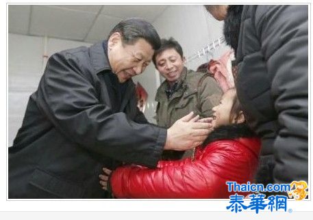 中共总书记习近平节前“大秀”亲民