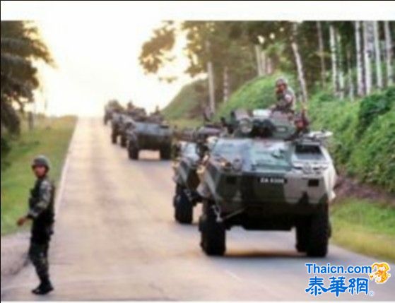 装甲车陆续运抵拿笃　准备强攻甘榜丹托