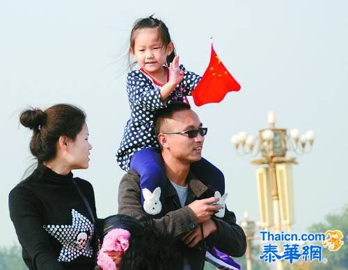 单独家庭的二胎账本：养不起累不起伤不起