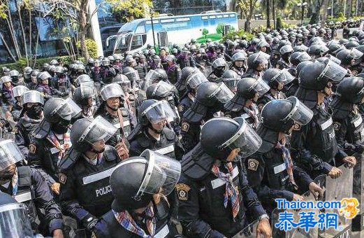 大选部署20万警察维安 民众或拒出门投票