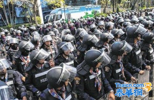 大选部署20万警察维安 民众或拒出门投票