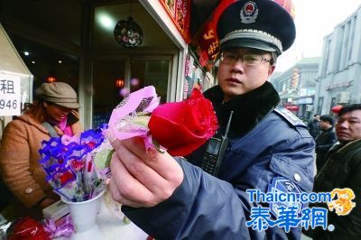 情人节中国满大街"玫瑰"其实是月季