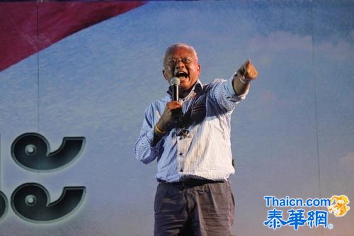 反政府示威者兵分八路向各电视台 政府官邸 曼谷又“瘫”了