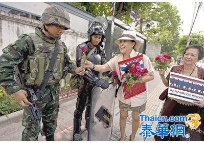 公开被扣押者片段　泰军发影片安抚民心