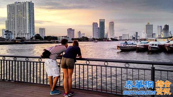 “ASIATIQUE”夜市--位于湄南河畔的夜市