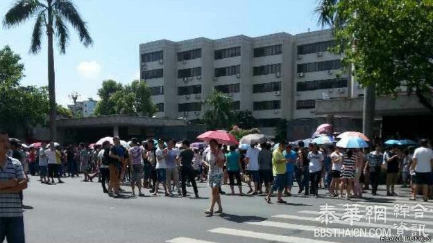 广东第二天示威 抗议焚化厂  博罗县警方警告组织游行者已经触法 要他们「投案自首」