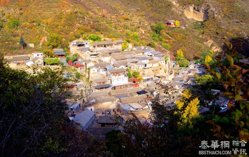 京西古道上的燕山爨底下村风光