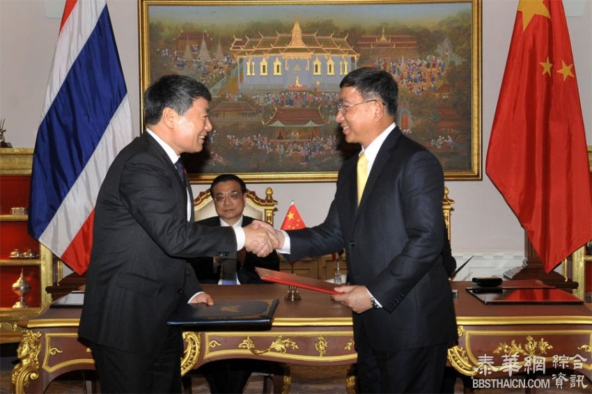 泰国总理巴育在总理府会见中国总理李克强一行