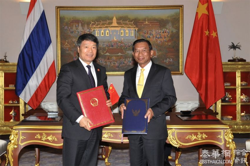 泰国总理巴育在总理府会见中国总理李克强一行
