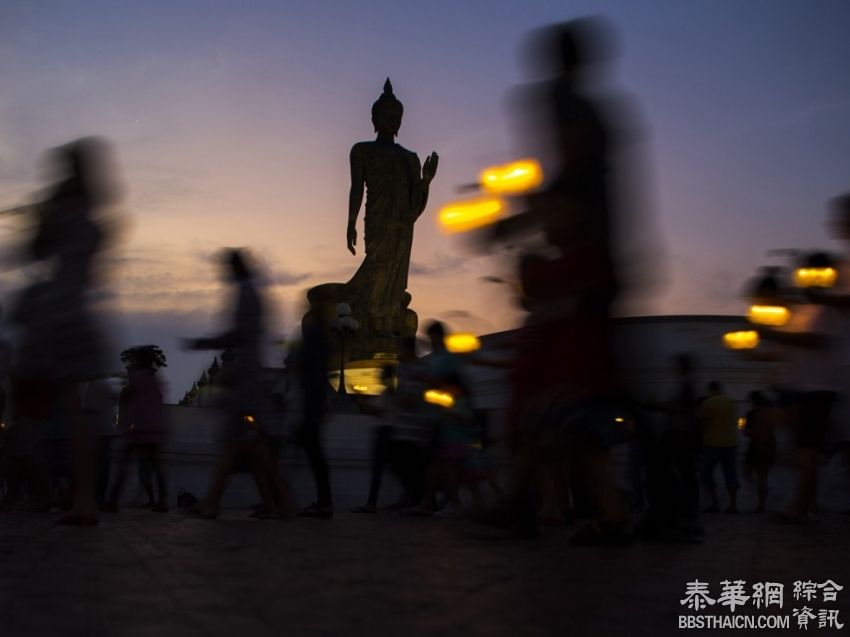 万佛节 巴育强调谨记佛教教诲：不做恶行、多做善事