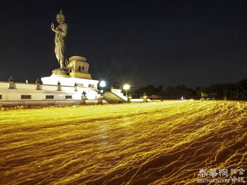 万佛节 巴育强调谨记佛教教诲：不做恶行、多做善事