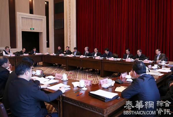 李克强召开东三省经济座谈会：东北必须破解发展难题