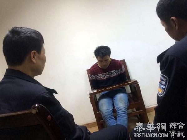 上海西藏中路世贸百联商厦门口行一歹徒凶伤三人，一分钟被警方制服