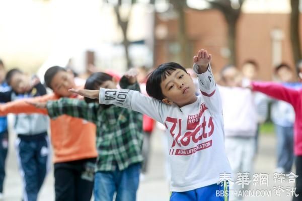 上海民办初中报名首日：不少家长弃填二、三志愿，保心仪学校