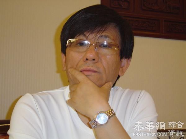 大陆音乐人   女子十二乐坊创立者王晓京病逝，曾为崔健做首场个唱