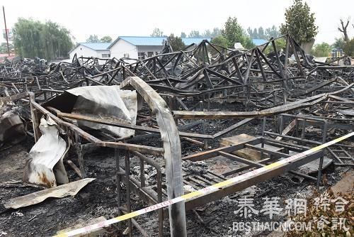 四问河南致38死老年公寓火灾：“铁皮泡沫屋”如何通过审批
