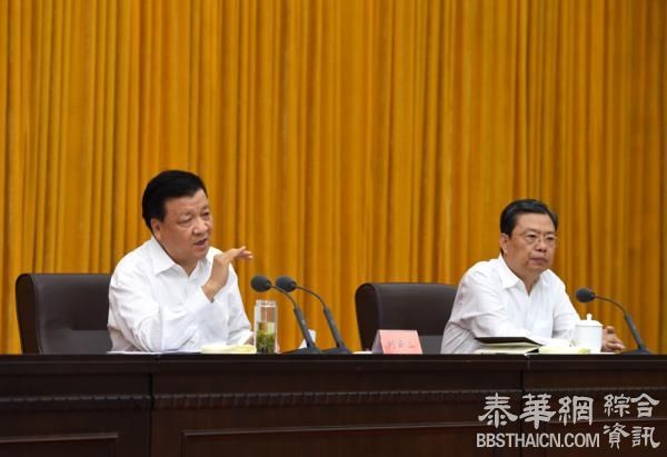 一个月之内，中央政治局三位常委先后赴浙江出席高级别会议