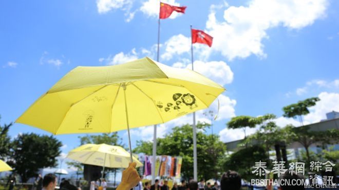 香港立法会开始辩论表决政改方案