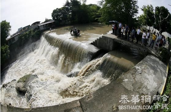 台风“苏迪罗”直扑台湾 明日登陆福建沿海