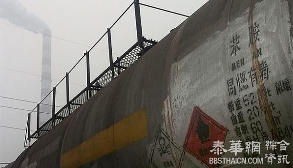 苗圩：天津爆炸事发后，各省上报千余化工企业搬迁改造计划
