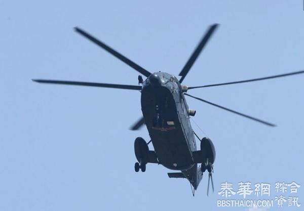 空军上校阅兵后获批率十架直升机绕飞湖北仙桃：向家乡致意