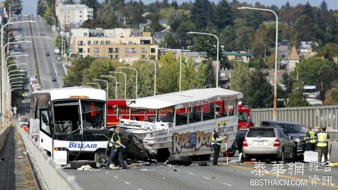 西雅图旅游巴与留学生专车相撞至少4人死
