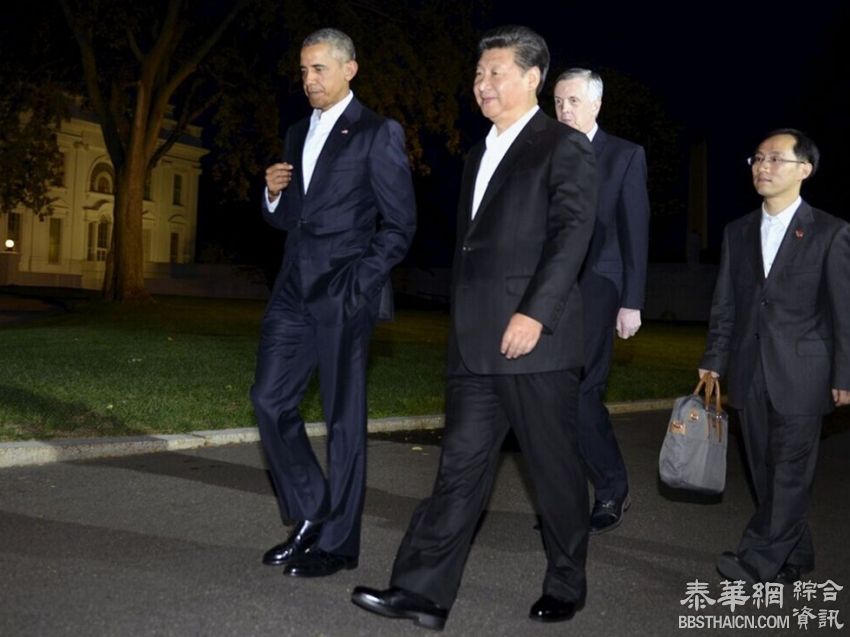 奥巴马在白宫西厢迎接   用中文对习近平说“你好”