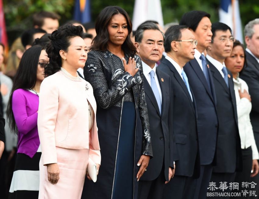 奥巴马总统在白宫南草坪为习近平主席举行欢迎仪式