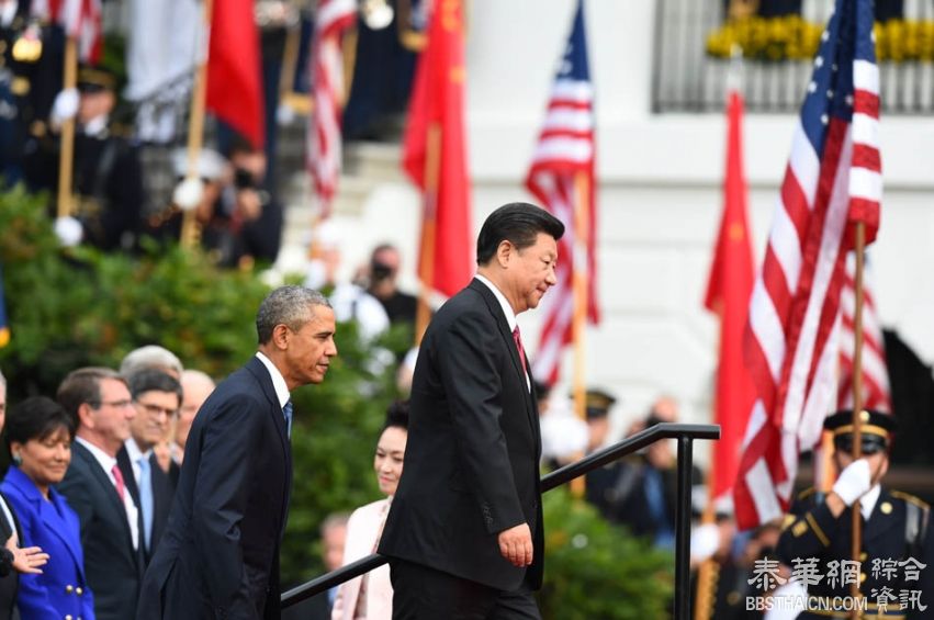 奥巴马总统在白宫南草坪为习近平主席举行欢迎仪式