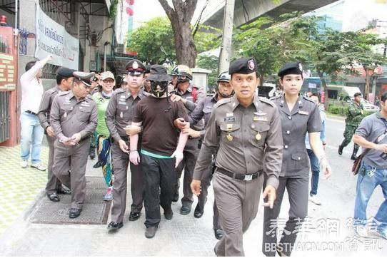 澳洲青年假枪抢银行