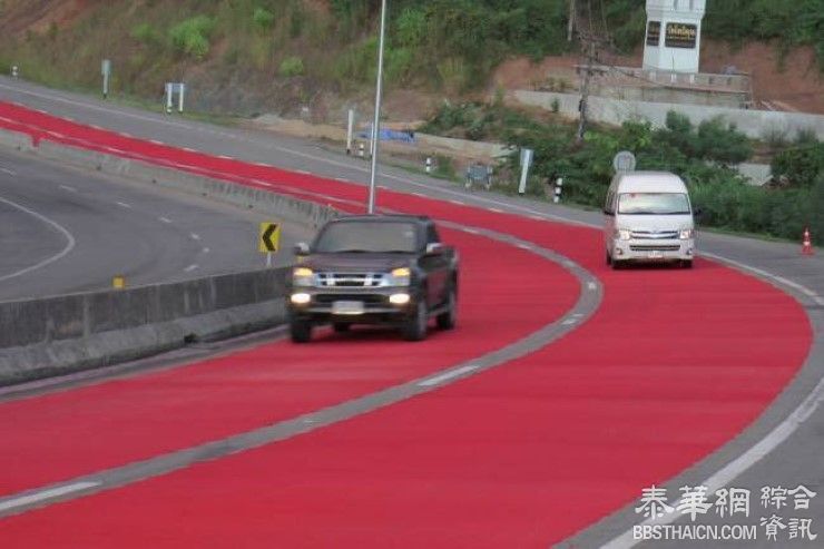 “夺命弯道”全路涂血红