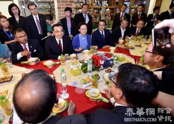 李克强抵达马六甲州：细问当地对港口建设需求，鼓励中企参与