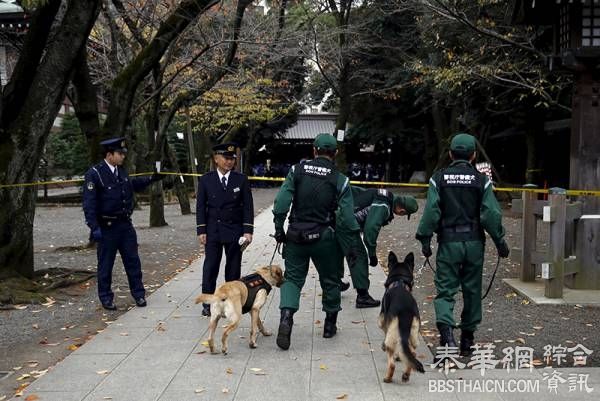 日本靖国神社传爆炸声