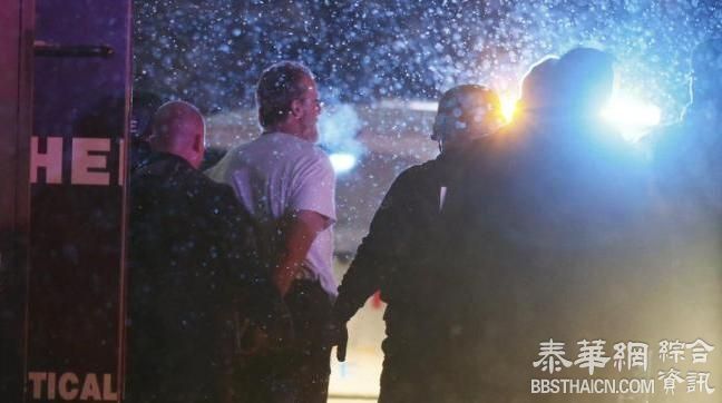 美国一计划生育中心遇枪击 打伤5警察