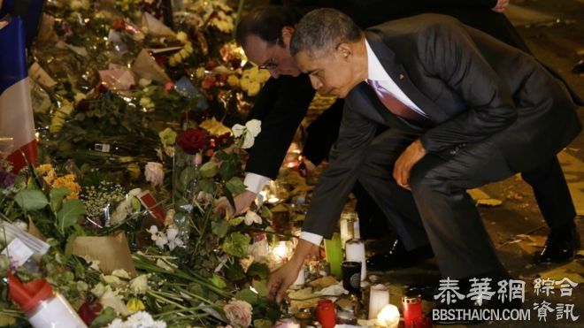 奥巴马到访巴黎第一站 赴巴塔克兰音乐厅献花