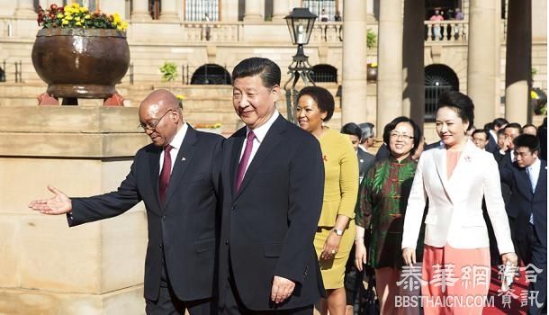 习近平同南非总统祖马会谈：重视中南“同志加兄弟”特殊关系