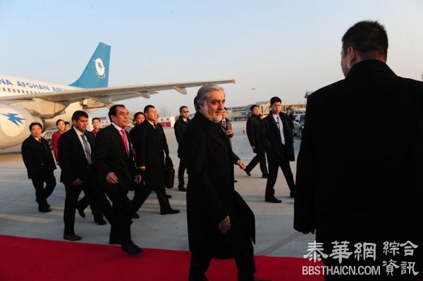 各国领导人陆续抵达郑州，今明参加上合组织总理会议