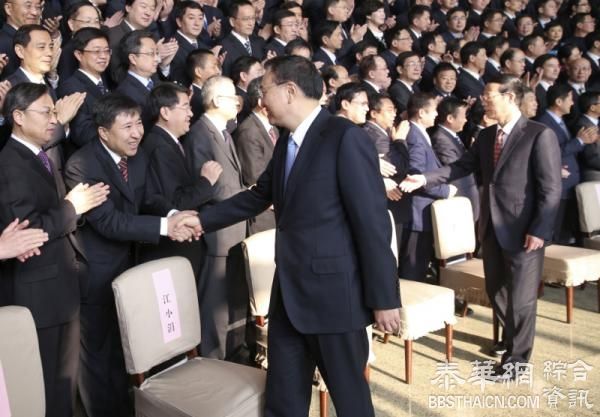 李克强：办公厅系统承上启下，要开有效的会、发管用的文