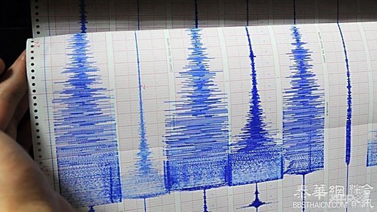 印尼苏门答腊岛西岸外发生7.9级地震