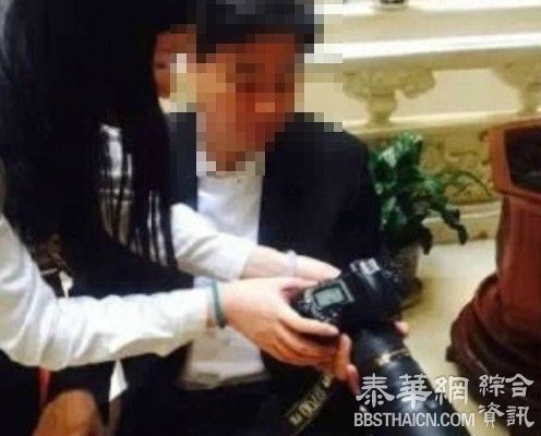 两会人大代表江西景德镇市委书记怒斥女记者：不要拍我的肚子！(图)