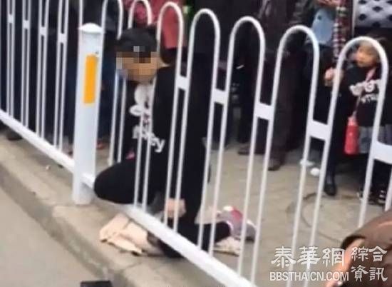 陕西一孕妇脖子卡在街边护栏内身亡，警方排除他杀可能