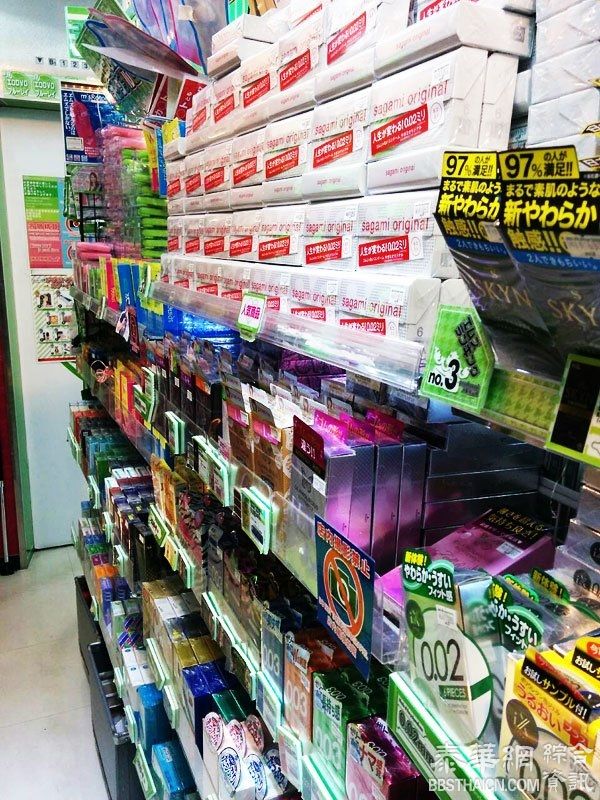 逛逛东京秋叶原的成人用品商店(组图)