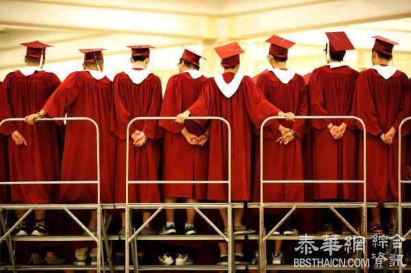 人民日报刊文：野鸡大学招生卖文凭，政府部门难道一无所知？