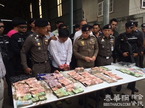 运钞车司机监守自盗银行保险柜 1100万只追回570万