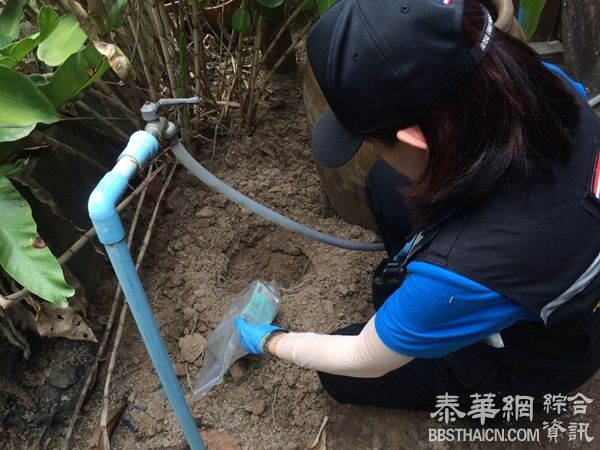运钞车司机监守自盗银行保险柜 1100万只追回570万
